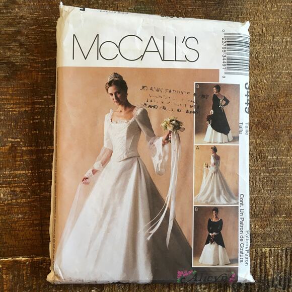 McCalls Sewing  Pattern 3449 Renaissance Bridal Gown Wedding Dress 6-8-10 UNCUT - Picture 1 of 3